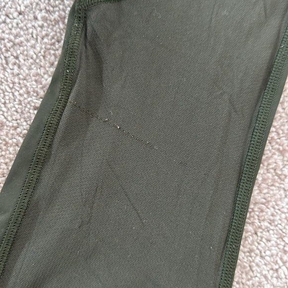 Lululemon crop leggings - Picture 6 of 6